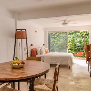  Aparthotel Casa De Piedra