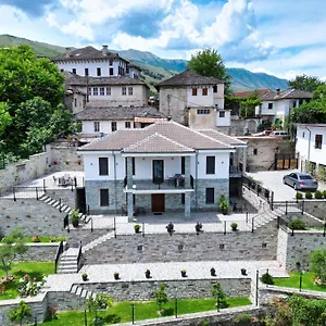 Castlefront Apartment Gjirokaster